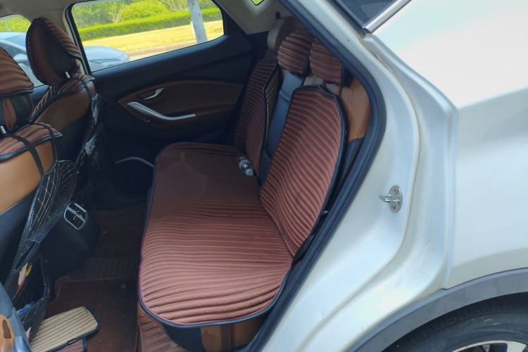 Used Soueast DX7 2017 1.5T Manual Luxury Model Left Rear Seat