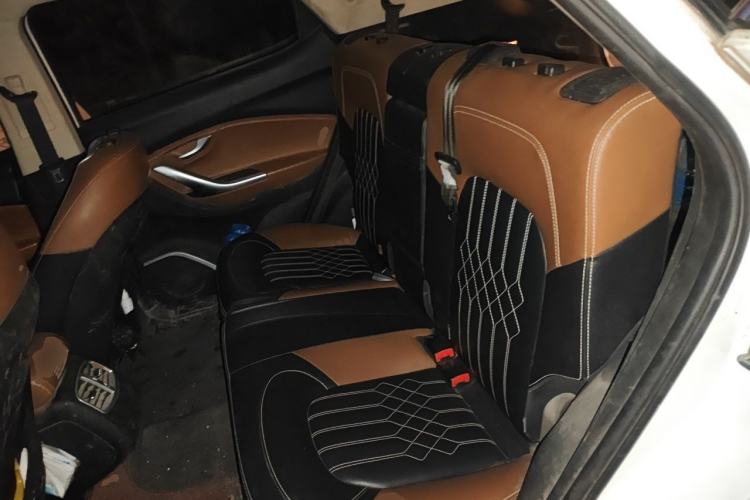 Used Soueast DX7 2017 1.5T Automatic Glory Edition Left Rear Seat