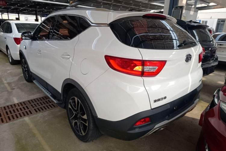 Used Soueast DX7 2017 1.5T Automatic Luxury Model Rear Left 45 Deg