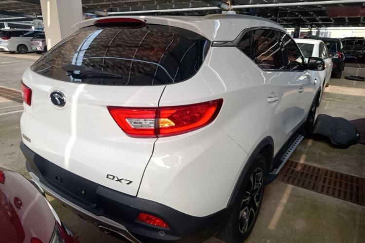 Used Soueast DX7 2017 1.5T Automatic Luxury Model Rear Right 45 Deg