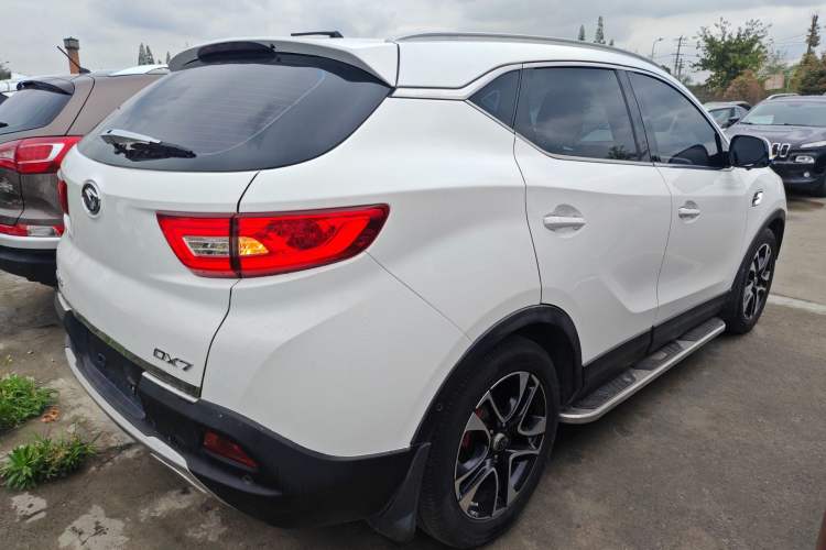 Used Soueast DX7 2017 1.5T Automatic Luxury Model Rear Right 45 Deg