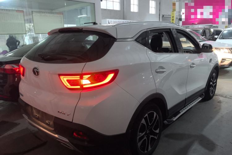 Used Soueast DX7 2017 1.5T Automatic Luxury Model Rear Right 45 Deg