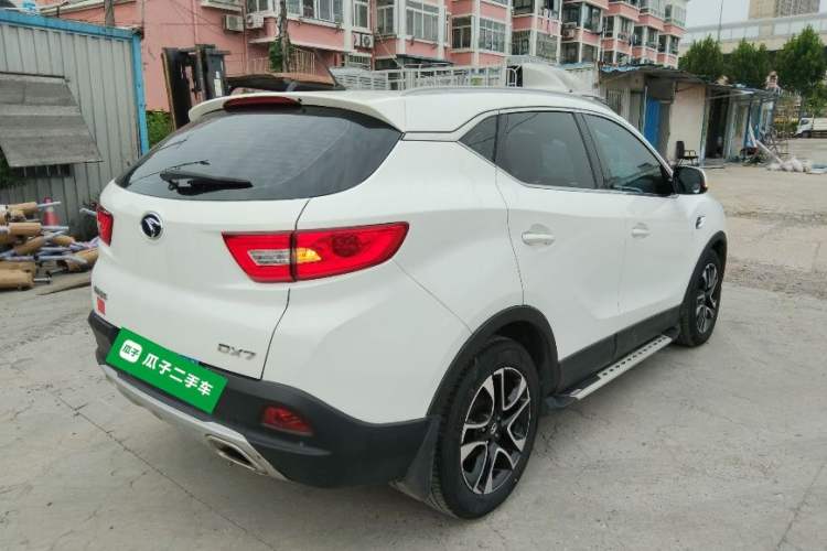 Used Soueast DX7 2017 1.5T Automatic Luxury Model Rear Right 45 Deg