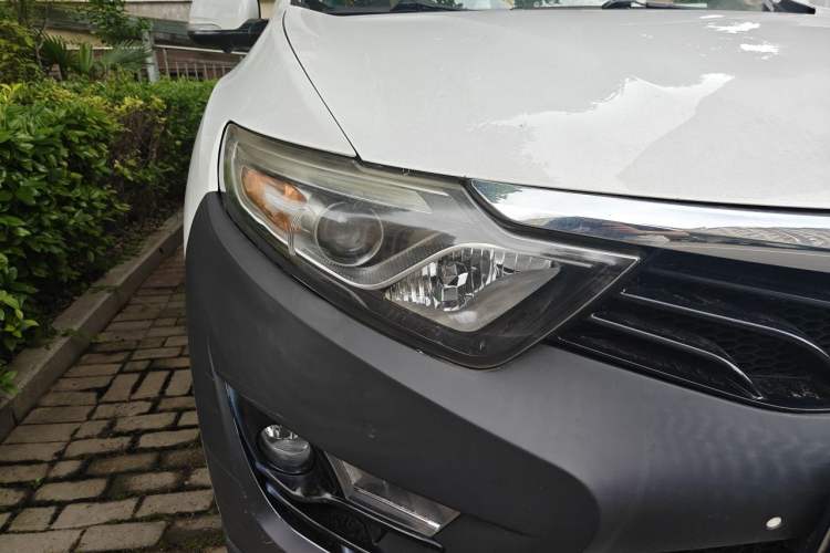 Used Soueast DX7 2017 1.5T Automatic Luxury Model Right Front Headlight