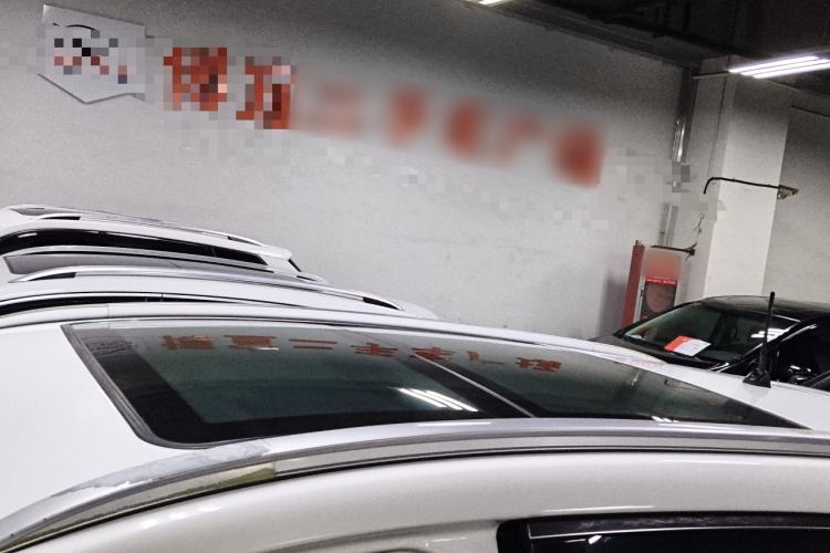 Used Soueast DX7 2017 1.5T Automatic Glory Edition Roof