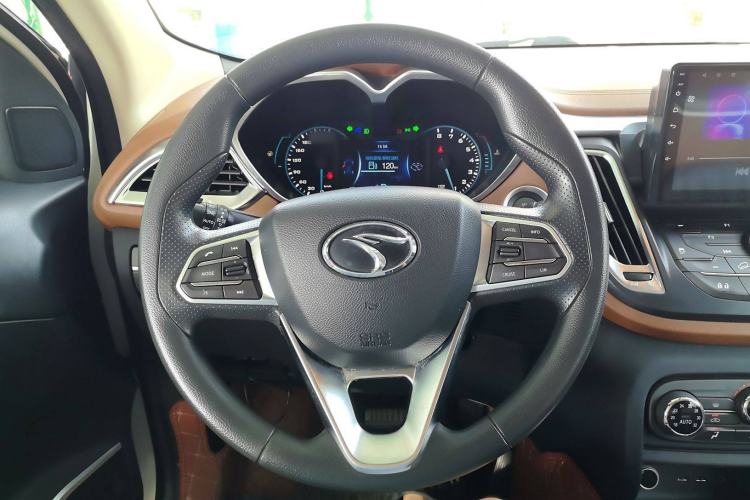 Used Soueast DX7 2017 1.5T Automatic Glory Edition Steering Wheel