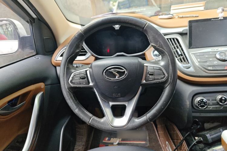 Used Soueast DX7 2017 1.5T Automatic Luxury Model Steering Wheel