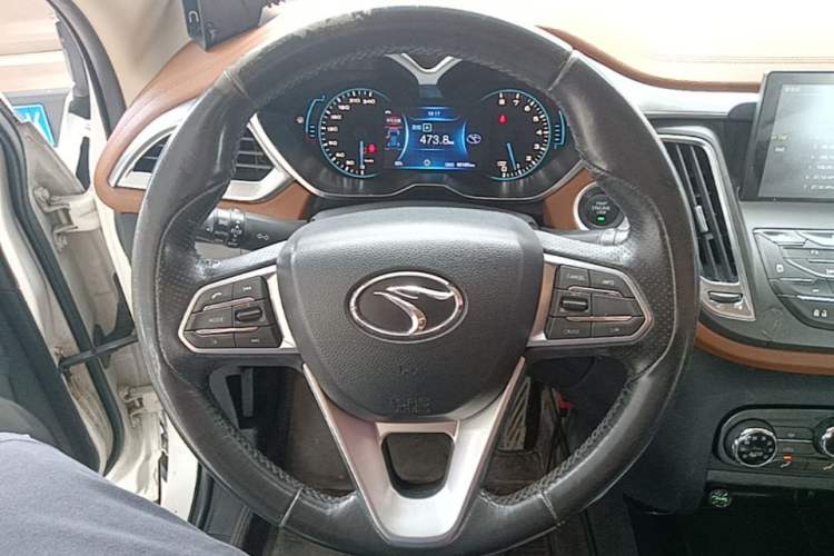 Used Soueast DX7 2017 1.5T Manual Luxury Model Steering Wheel