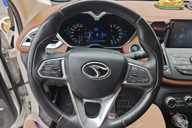 Used Soueast DX7 2017 1.5T Automatic Luxury Model Steering Wheel