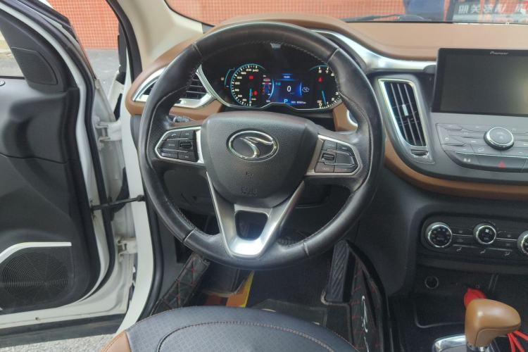 Used Soueast DX7 2017 1.5T Automatic Glory Edition Steering Wheel