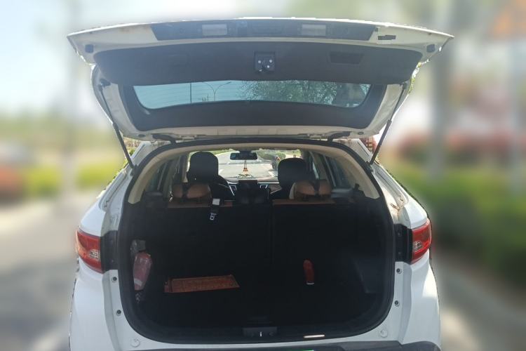 Used Soueast DX7 2017 1.5T Manual Triumph Edition Trunk