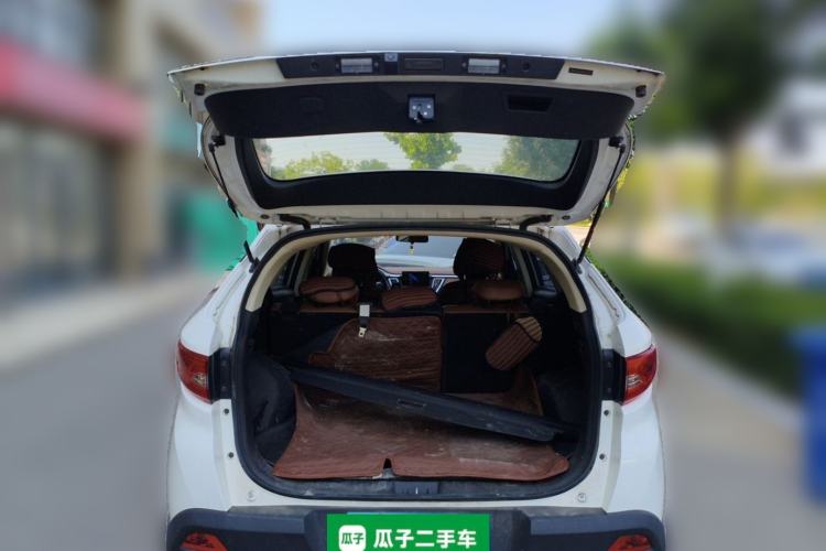 Used Soueast DX7 2017 1.5T Manual Luxury Model Trunk