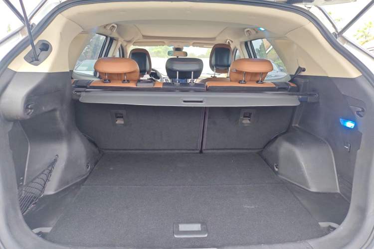 Used Soueast DX7 2017 1.5T Automatic Luxury Model Trunk