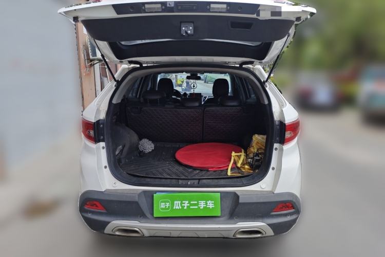 Used Soueast DX7 2017 1.5T Automatic Luxury Model Trunk