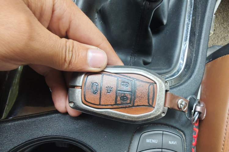 Used Soueast DX7 2017 1.5T Manual Triumph Edition Vehicle Key