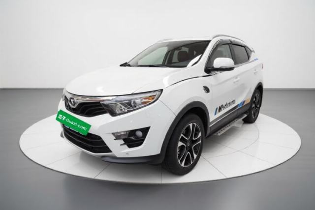 Soueast DX7 2017 1.5T Manual Triumph Edition usado