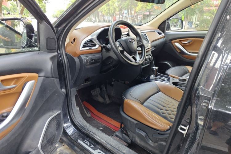 Used Soueast DX7 2018 1.5T Automatic Glory Edition Driver Seat