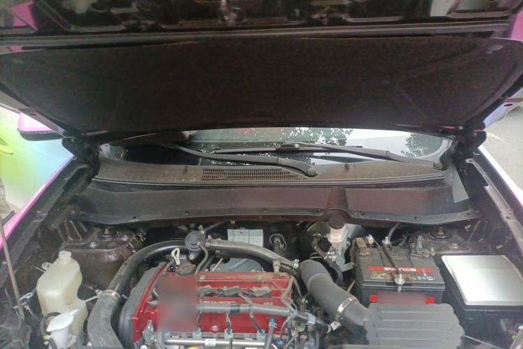 Used Soueast DX7 2018 Prime 1.8T DCT Prestige Model China V Standard Engine Bay