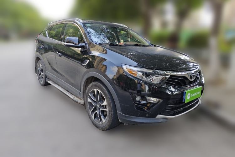 Used Soueast DX7 2018 1.5T Automatic Glory Edition Front Right 45 Deg