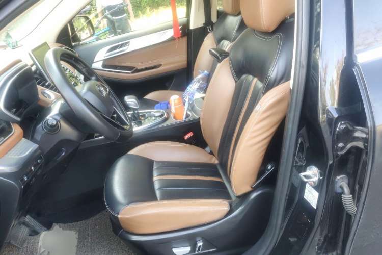 Used Soueast DX7 2018 1.5T Automatic Prestige Model Left Front Seat