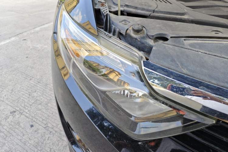 Used Soueast DX7 2018 1.5T Automatic Glory Edition Right Front Headlight