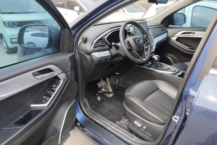 Used Soueast DX7 2018 Prime 1.8T DCT Prestige Model China V Standard Driver Seat