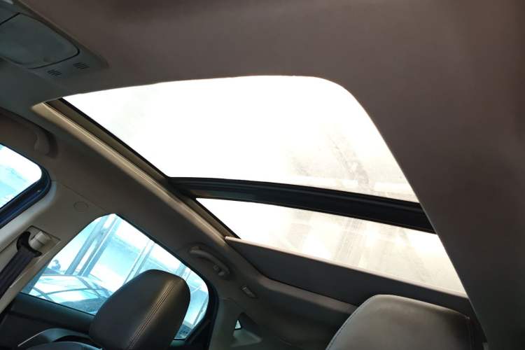 Used Soueast DX7 2018 Prime 1.8T DCT Prestige Model China V Standard Headliner