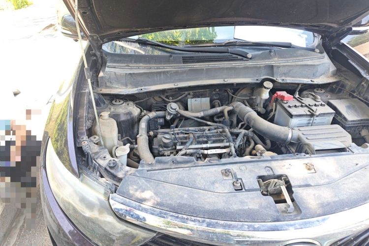 Used Soueast DX7 2018 1.5T Automatic Luxury Model Engine Bay Right