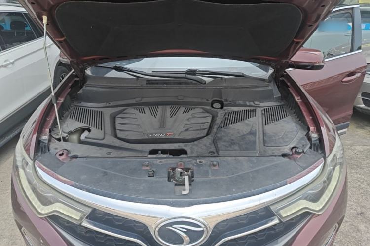 Used Soueast DX7 2018 Prime 1.8T DCT Smart Connect Starry Sky Edition China V Standard Engine Bay