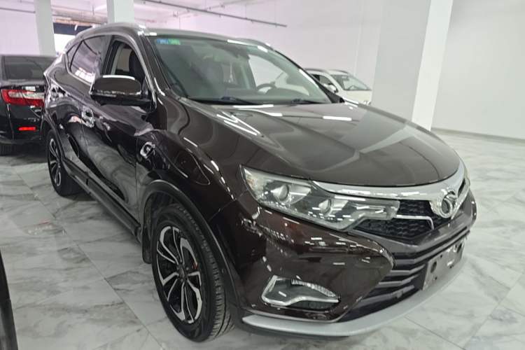 Used Soueast DX7 2018 Prime 1.8T DCT Flagship Model China V Standard Front Right 45 Deg