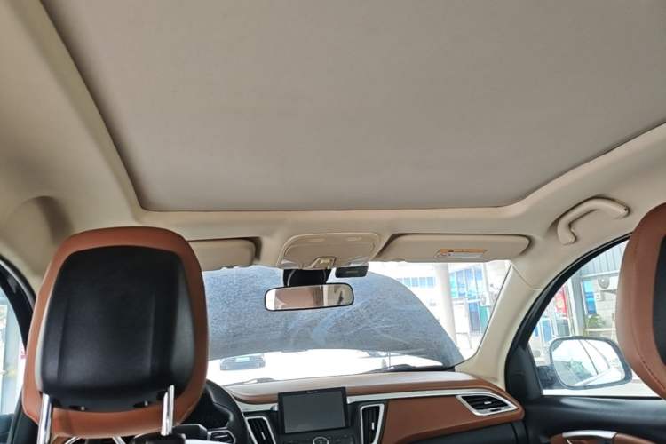 Used Soueast DX7 2018 1.5T Automatic Glory Edition Headliner