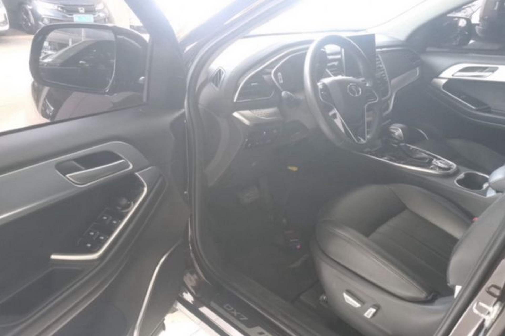Used Soueast DX7 2018 Prime 1.8T DCT Prestige Model China V Standard Interior 2