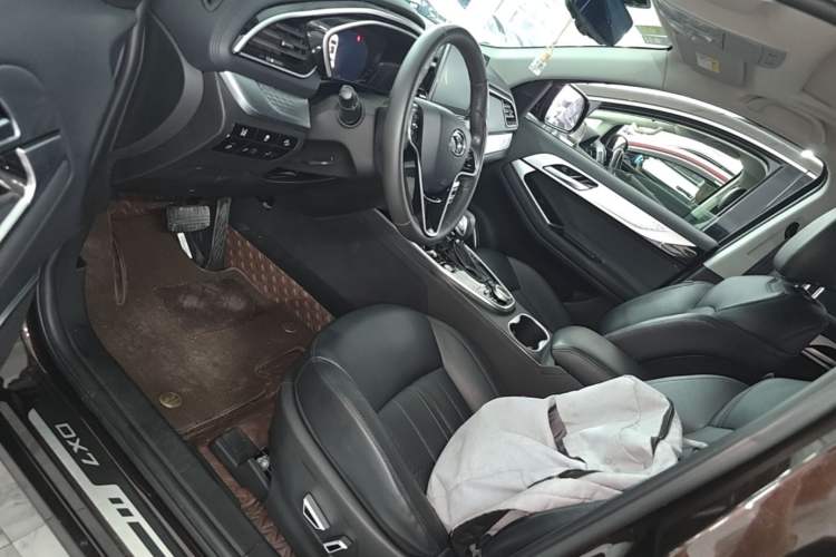 Used Soueast DX7 2018 Prime 1.8T DCT Flagship Model China V Standard Left Front Seat