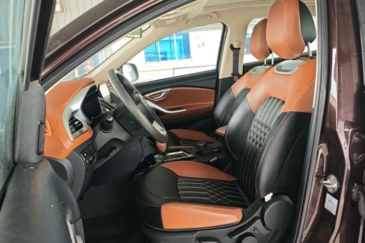Used Soueast DX7 2018 1.5T Automatic Glory Edition Left Front Seat