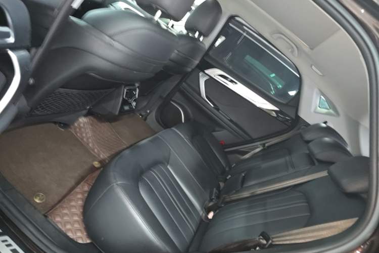 Used Soueast DX7 2018 Prime 1.8T DCT Flagship Model China V Standard Left Rear Seat