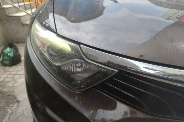 Used Soueast DX7 2018 1.5T Automatic Luxury Model Right Front Headlight