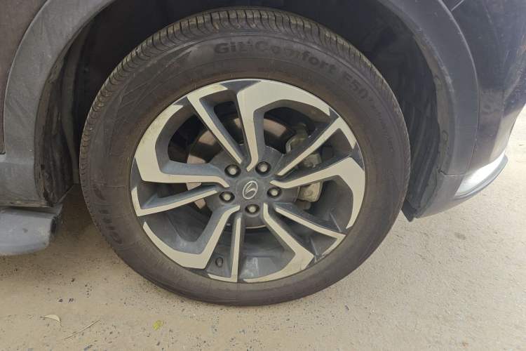 Used Soueast DX7 2018 Prime 1.5T Automatic Luxury Model China V Standard Right Front Wheel Hub
