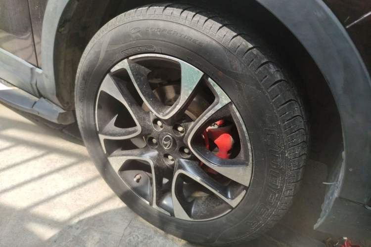 Used Soueast DX7 2018 1.5T Automatic Luxury Model Right Front Wheel Hub
