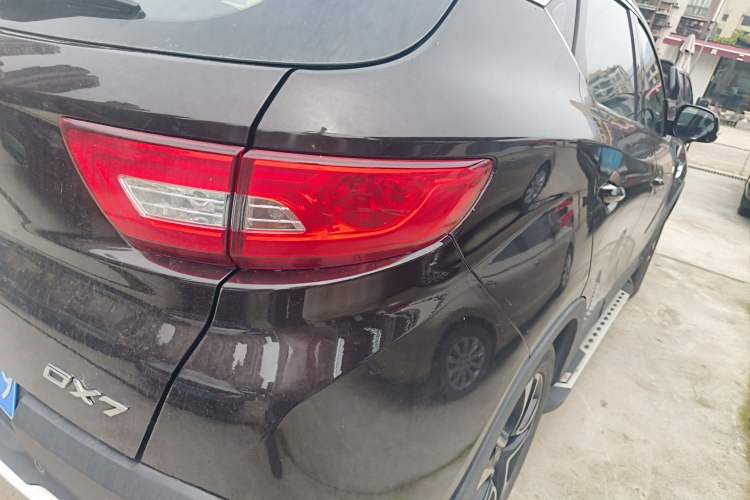 Used Soueast DX7 2018 1.5T Automatic Luxury Model Right Rear Taillight