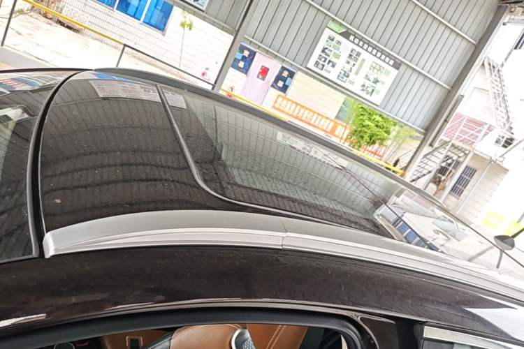 Used Soueast DX7 2018 1.5T Automatic Glory Edition Roof