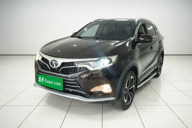 Ojetý Soueast DX7 2018 Prime 1.5T Automatic Smart Connect Starry Sky Edition China V Standard