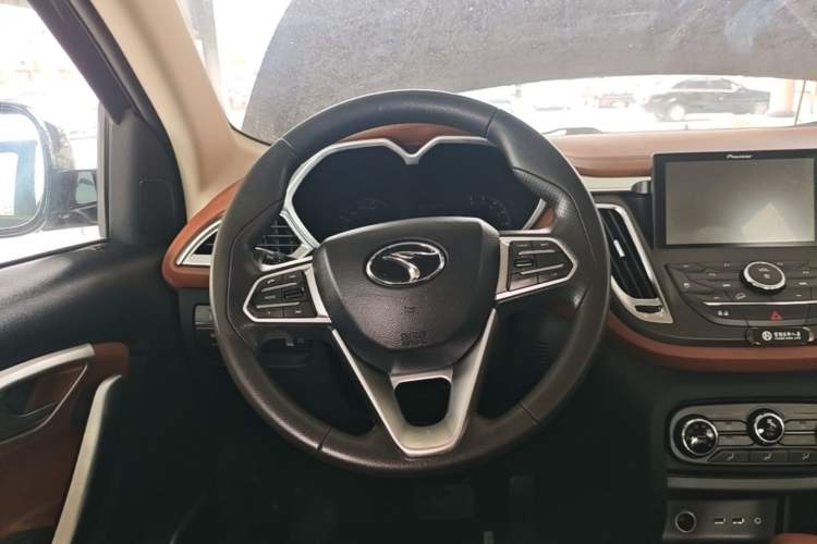 Used Soueast DX7 2018 1.5T Automatic Glory Edition Steering Wheel