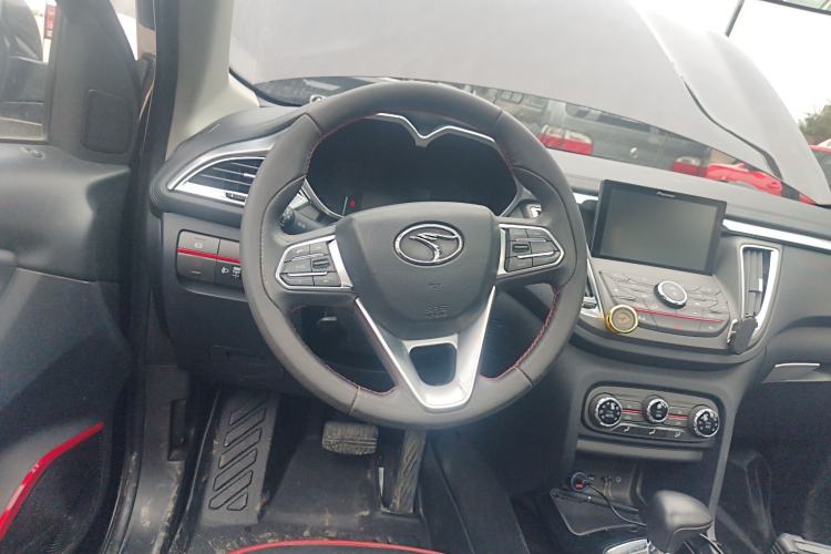 Used Soueast DX7 2018 1.5T Automatic Luxury Model Steering Wheel