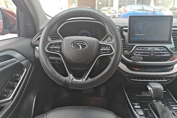 Used Soueast DX7 2018 Prime 1.8T DCT Smart Connect Starry Sky Edition China V Standard Steering Wheel