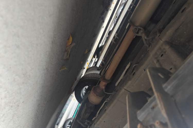 Used Soueast DX7 2018 Prime 1.5T Automatic Smart Connect Starry Sky Edition China V Standard Chassis Rear Right