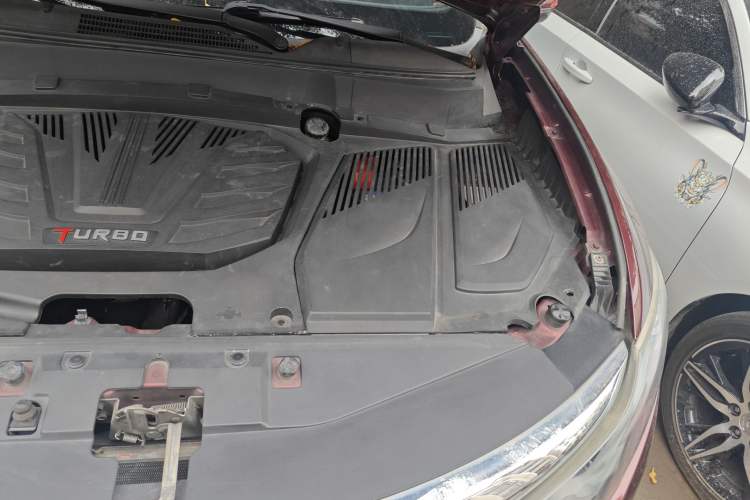 Used Soueast DX7 2018 Prime 1.5T Automatic Smart Connect Starry Sky Edition China V Standard Engine Bay Left