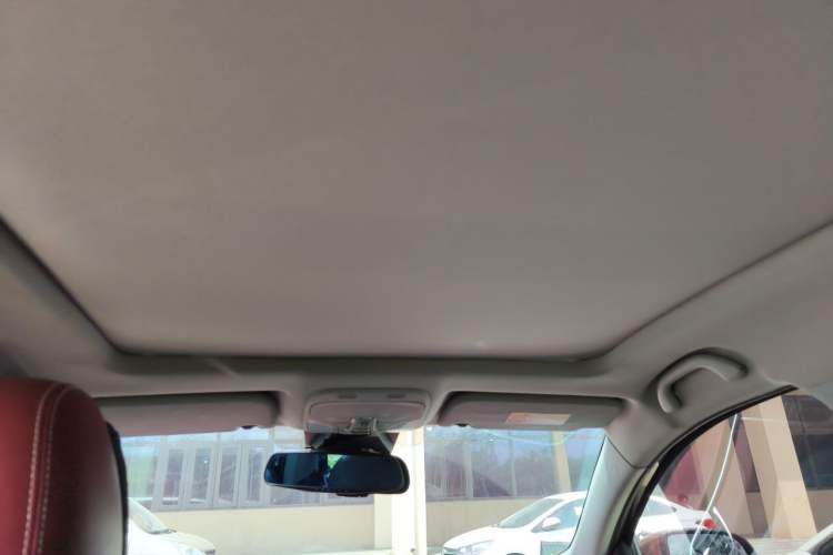 Used Soueast DX7 2018 Prime 1.8T DCT Flagship Model China V Standard Headliner
