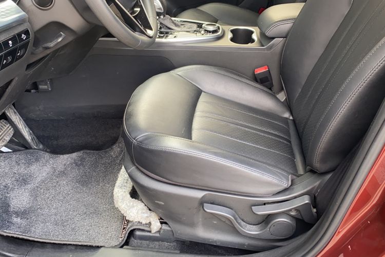 Used Soueast DX7 2018 Prime 1.8T DCT Luxury Model China V Standard Interior 9