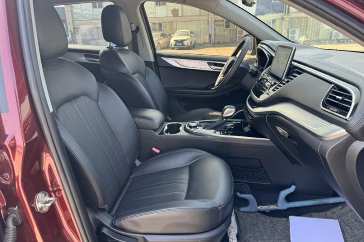 Used Soueast DX7 2018 Prime 1.8T DCT Luxury Model China V Standard Right Front Seat
