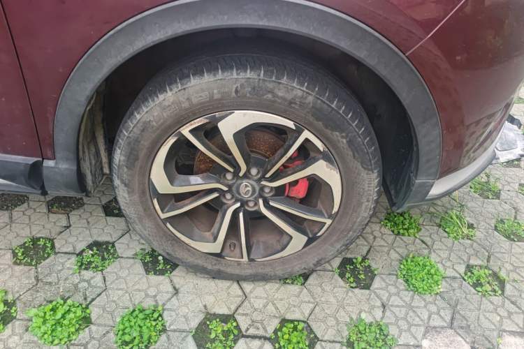 Used Soueast DX7 2018 Prime 1.8T DCT Luxury Model China V Standard Right Front Wheel Hub